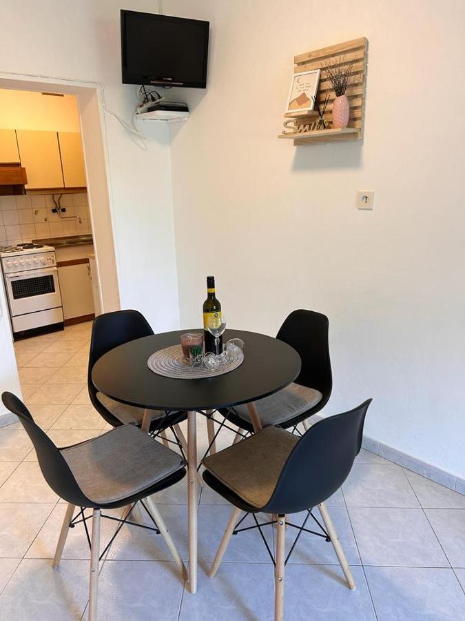 Apartment Near The Sea 650 Rabac Exterior photo